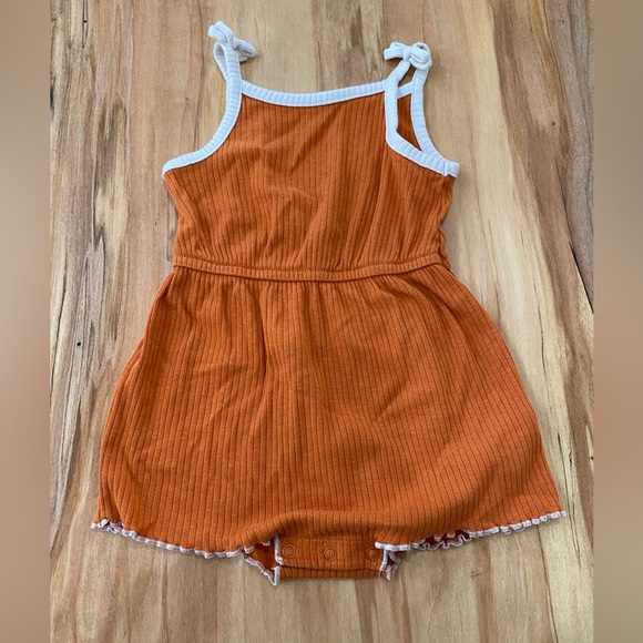 Cat & Jack Other - Cat & Jack ribbed romper